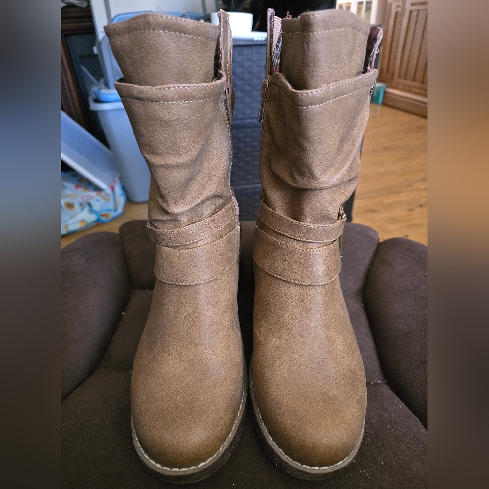 Brown Mid-Calf Boots